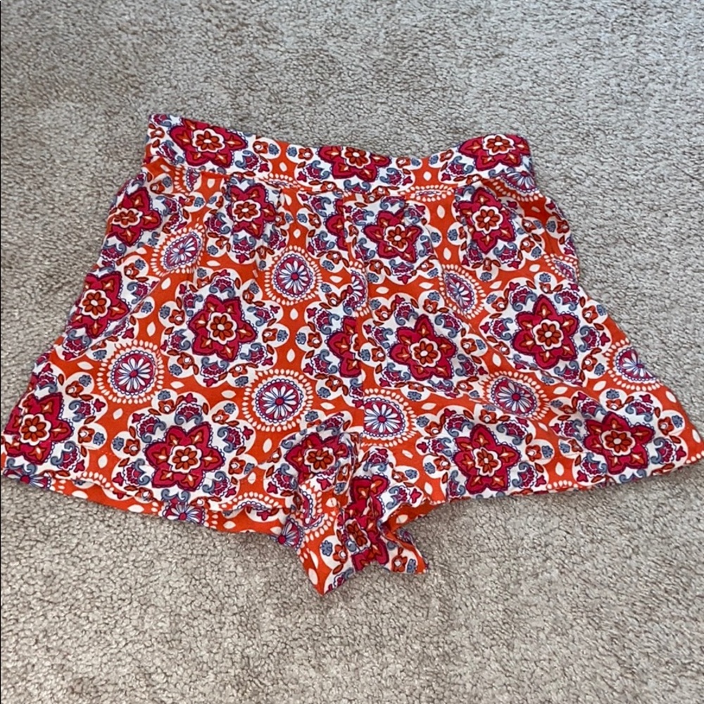 Flowy shorts